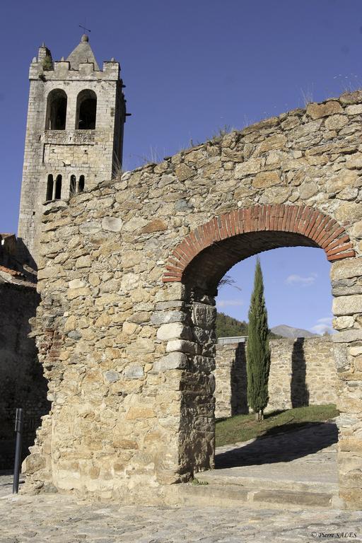 VVF Villages   Le Fort des Pyrénées   Prats-de-Mollo-la-Preste Exterior foto